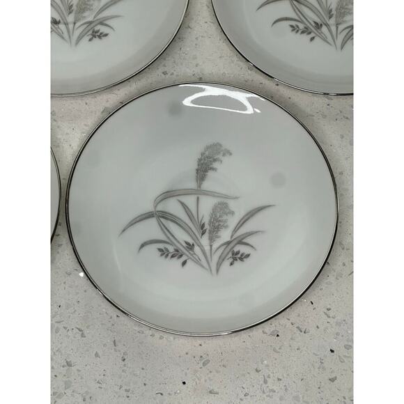 Wentworth China Japan Silver Wheat Pattern Saucer Set Of 8 - Picture 3 of 3